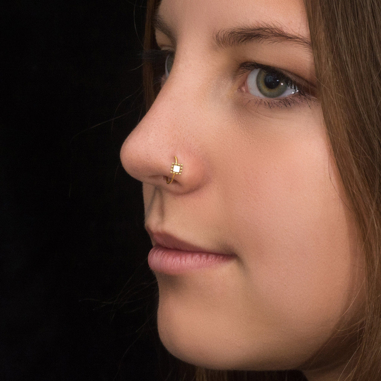 Piercing Nez Mystique