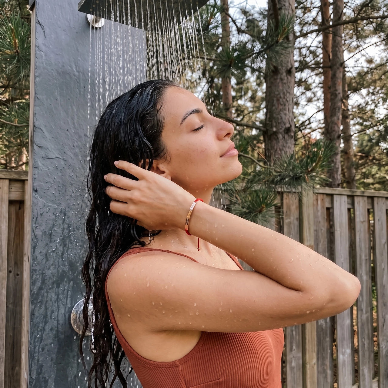 Engraved bracelet — worn in the shower, waterproof, rose gold | SKU: lamour-rg