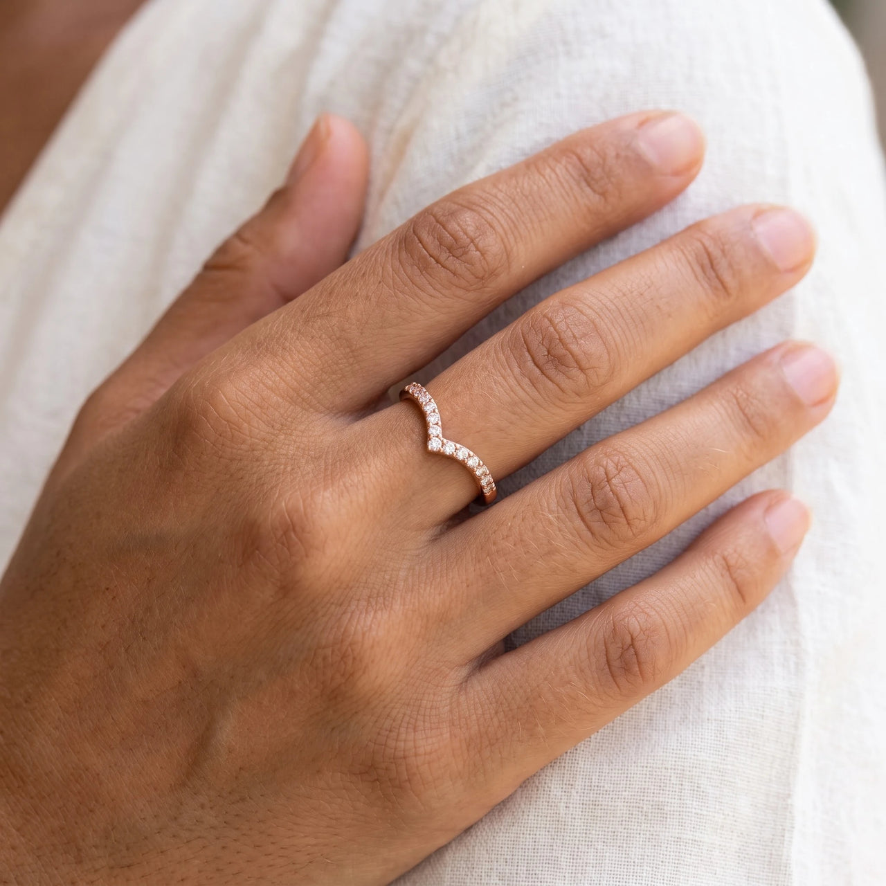 Wishbone ring — close-up of the details, rose gold | SKU: 10645547-4.5-rose-gold