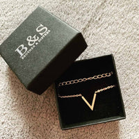Thumbnail for Little V Bracelet Bracelet Brother & Sisters